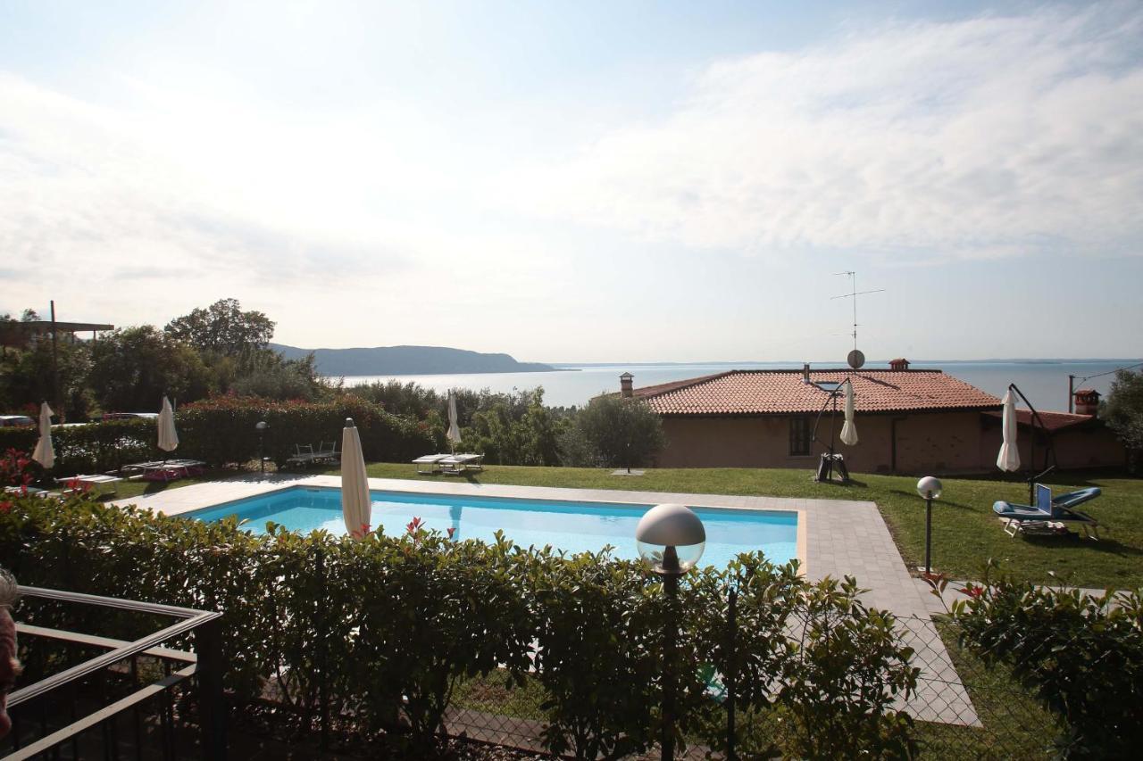 Panorama Lake View, Pool & Garden, 2 Bathrooms, Kingsize & Single-Beds, Fast Internet Toscolano Maderno Exteriér fotografie