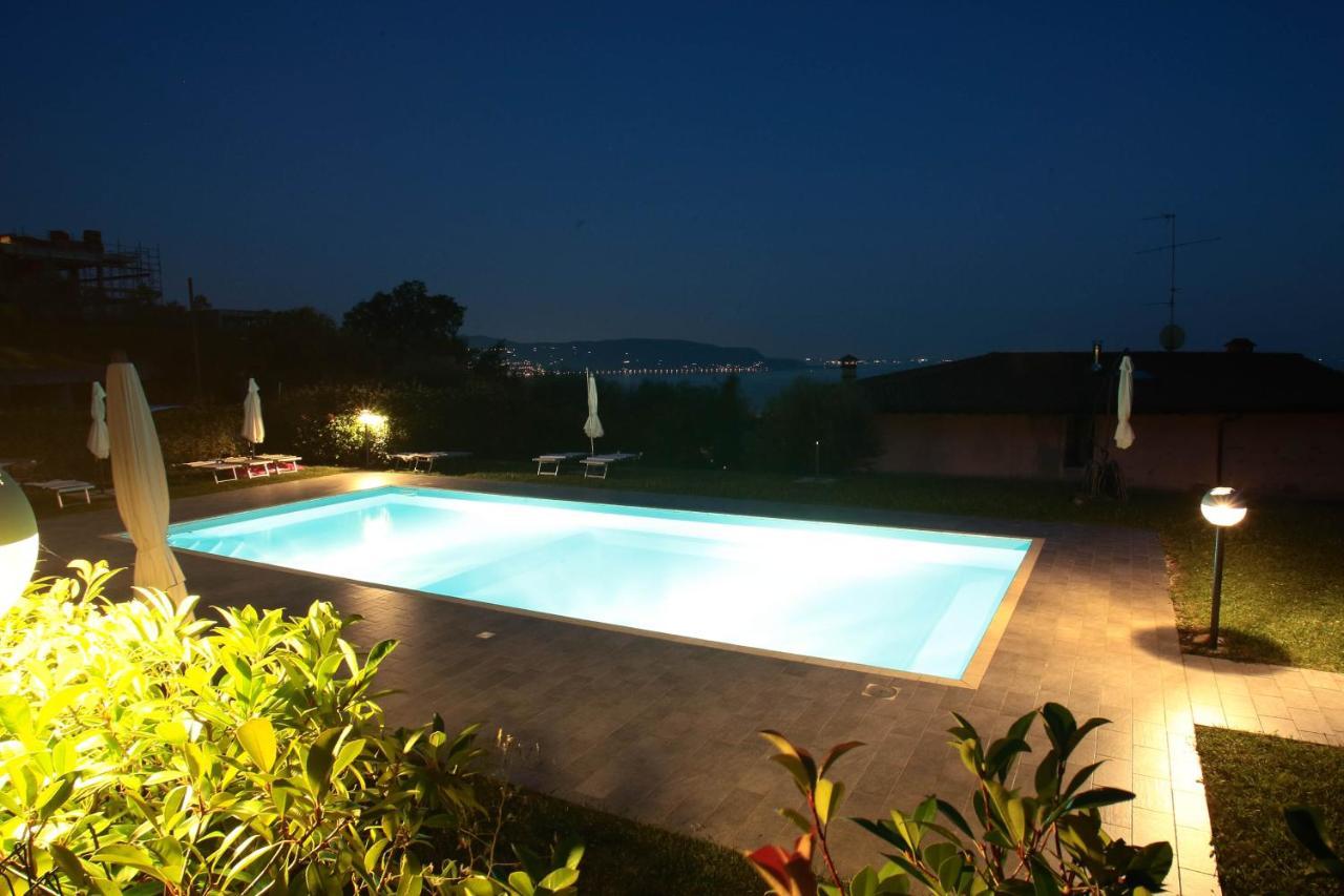 Panorama Lake View, Pool & Garden, 2 Bathrooms, Kingsize & Single-Beds, Fast Internet Toscolano Maderno Exteriér fotografie